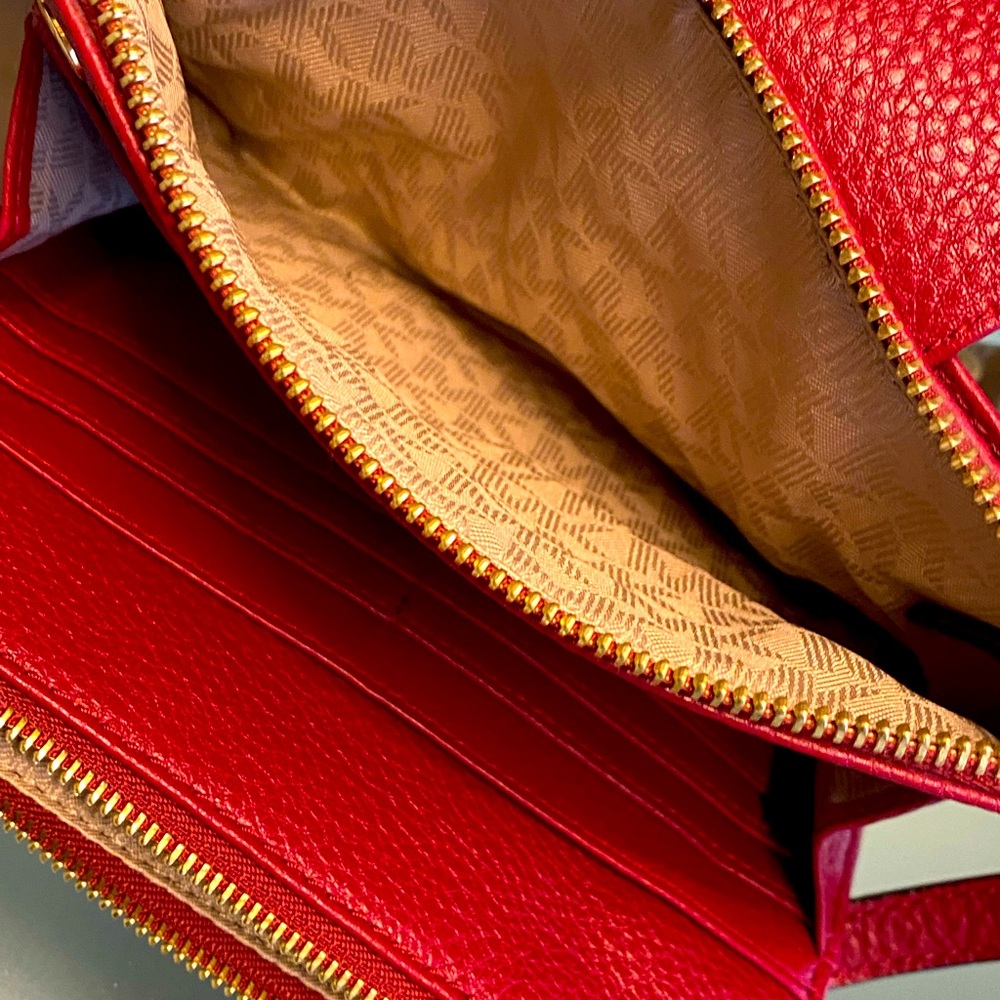 Michael Kors Designer Fulton Crossbody Bag in red.